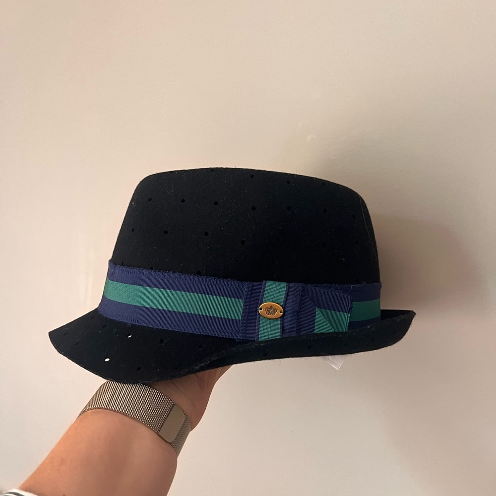 JUICY COUTURE Perforated Wool Fedora Hat Black with headband NEW NWOT Size M